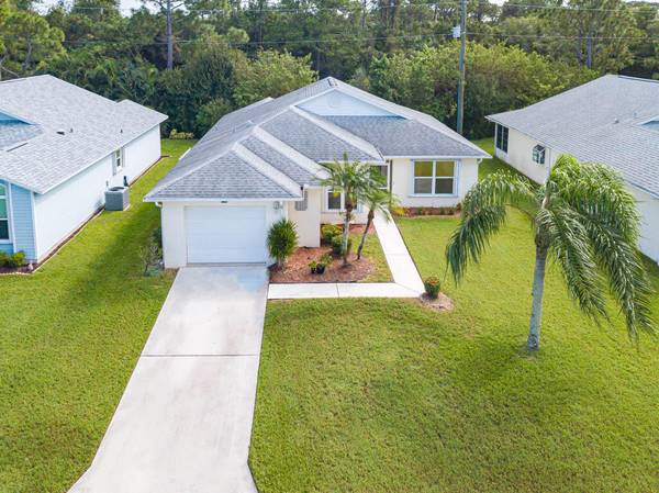 6048 Travelers WAY, Fort Pierce, FL 34982