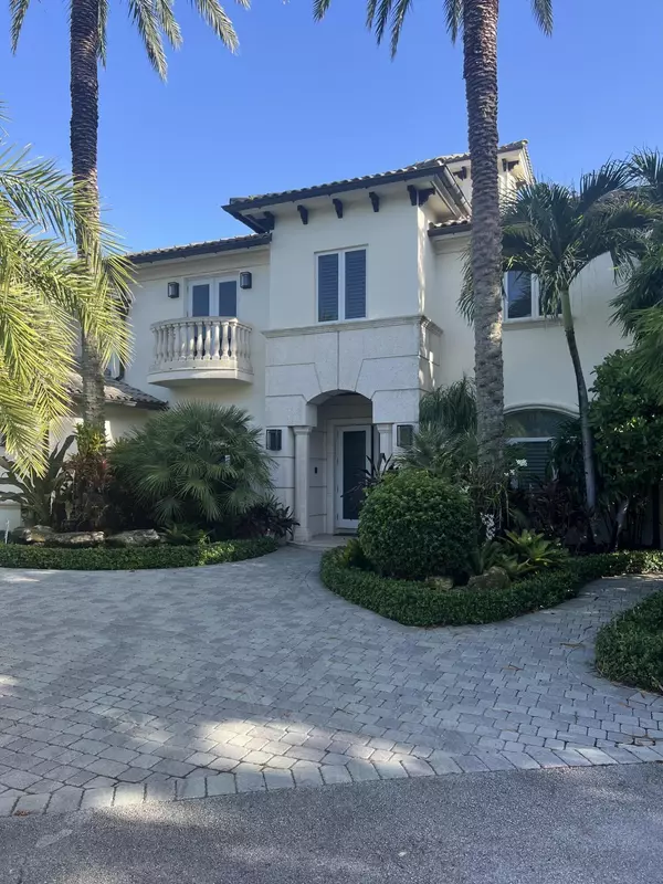 881 NE 32nd ST, Boca Raton, FL 33431