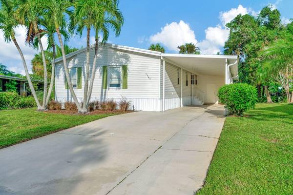 7744 SE Saratoga DR,  Hobe Sound,  FL 33455