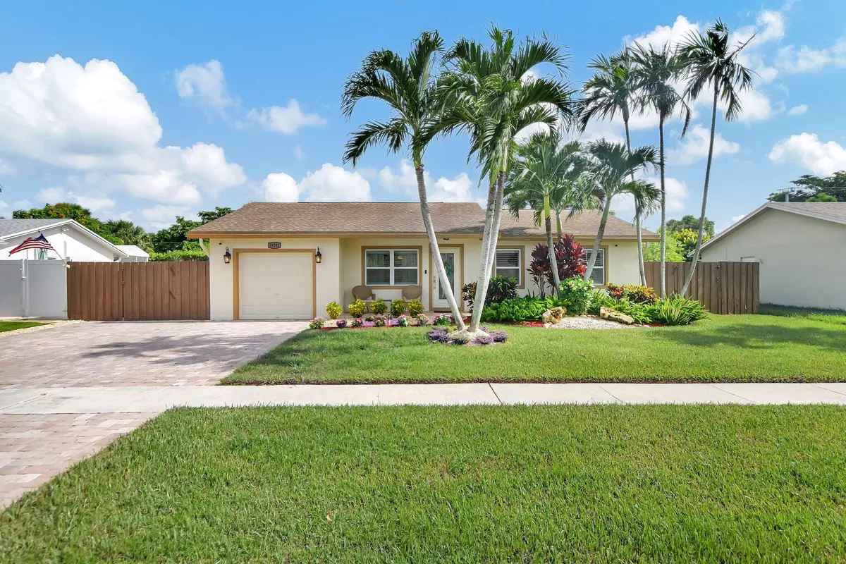 Boca Raton, FL 33434,19281 Carolina CIR