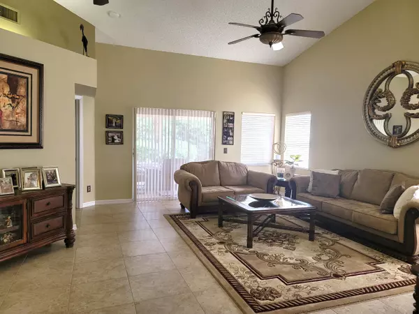 Port Saint Lucie, FL 34952,4245 SE Home WAY