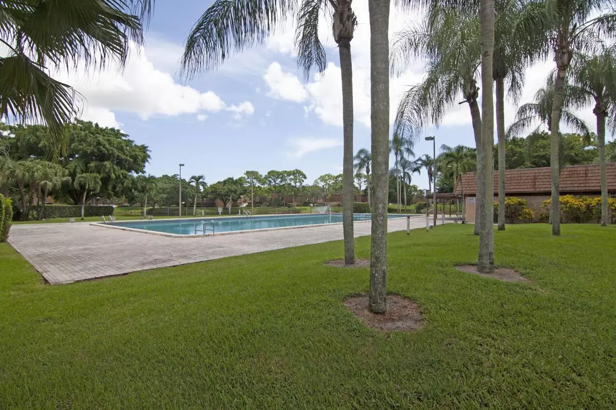 Greenacres, FL 33463,1924 19th LN