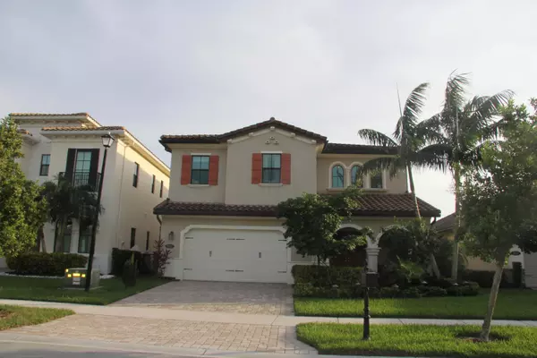 Boynton Beach, FL 33472,8627 Grand Prix LN