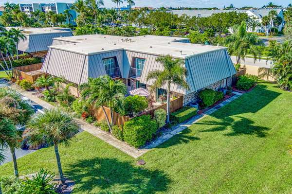 1420 Ocean WAY 23b,  Jupiter,  FL 33477