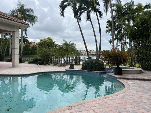 Boca Raton, FL 33496,3779 Coventry LN