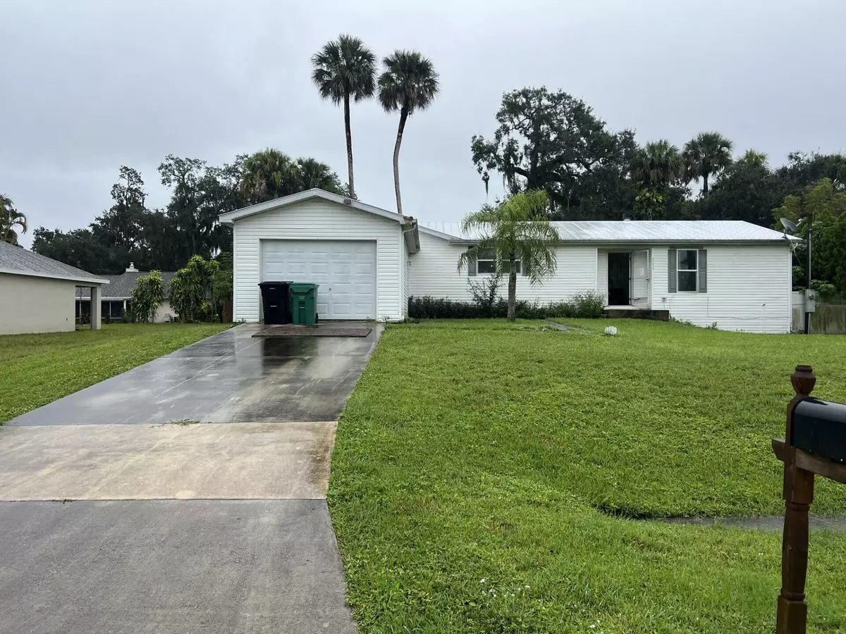 Port Saint Lucie, FL 34953,2373 SW Wynnewood ST