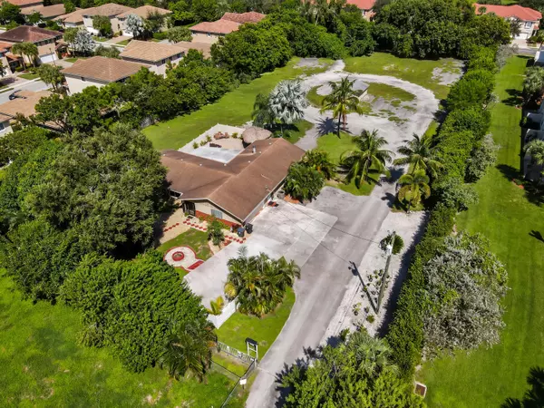 5681 Desoto RD, Lake Worth, FL 33463