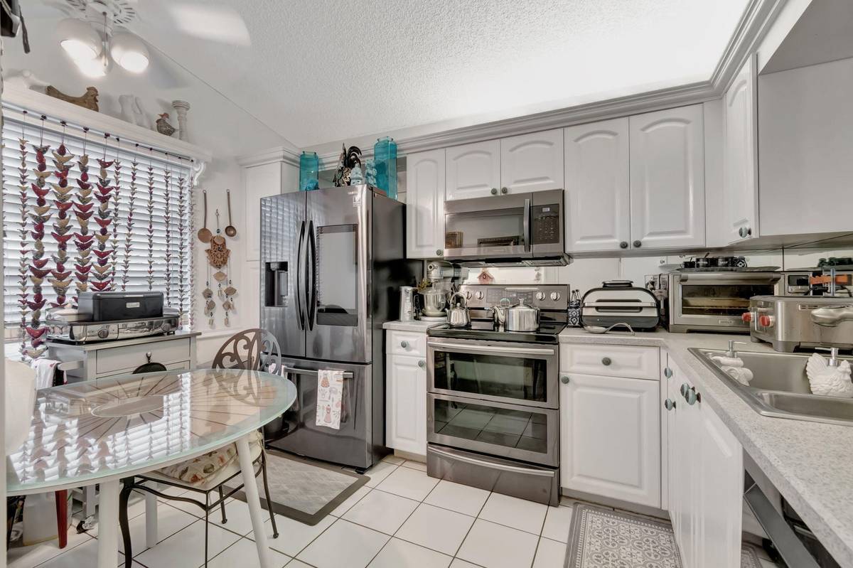 Delray Beach, FL 33484,6182 Pointe Regal CIR