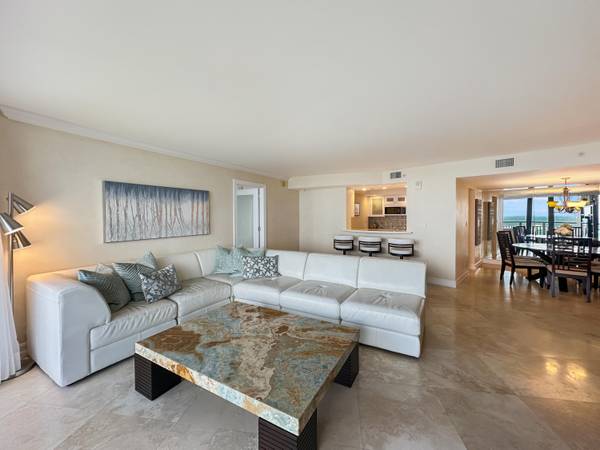 Singer Island, FL 33404,3000 N Ocean DR 8-D