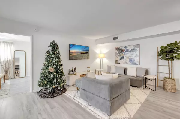 Delray Beach, FL 33446,14893 Wedgefield DR 103