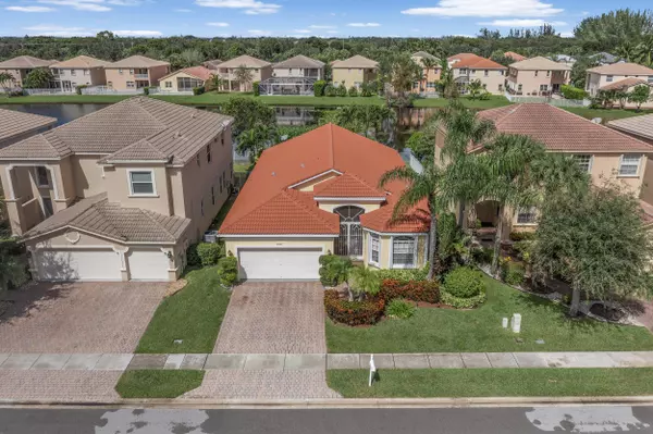 8089 Via Bolzano, Lake Worth, FL 33467