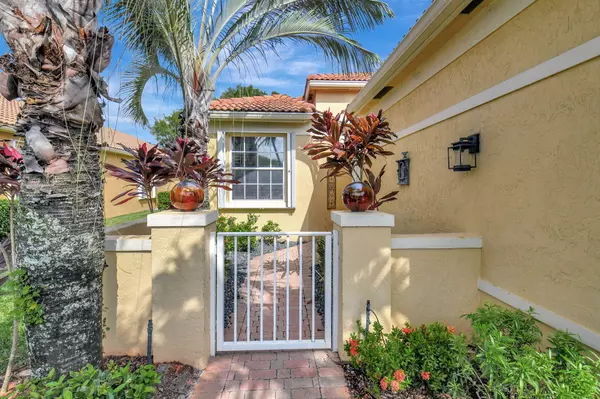 Delray Beach, FL 33446,15542 Fiorenza CIR