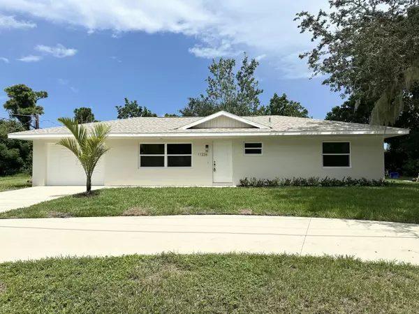 11226 Roseland RD, Sebastian, FL 32958