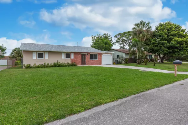 Palm Beach Gardens, FL 33410,4317 Applecrest DR