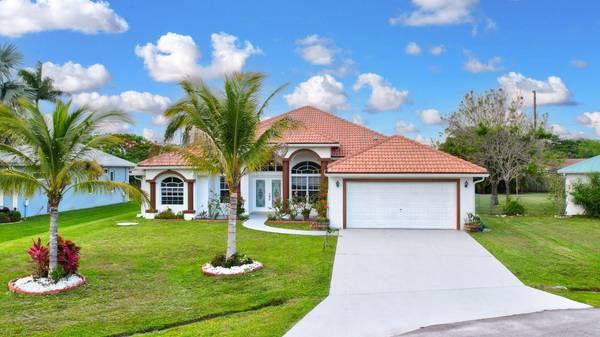 Port Saint Lucie, FL 34952,2255 SE Powell CT