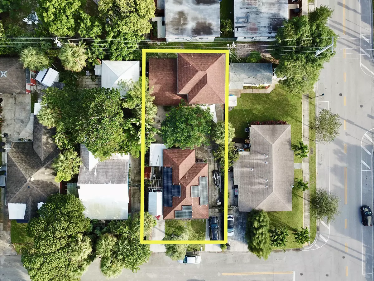 West Palm Beach, FL 33405,707 Talladega ST