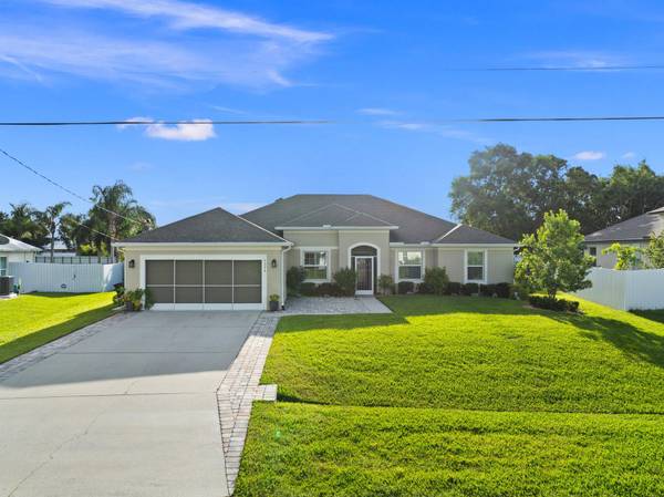 5374 NW West Paden CIR, Port Saint Lucie, FL 34986