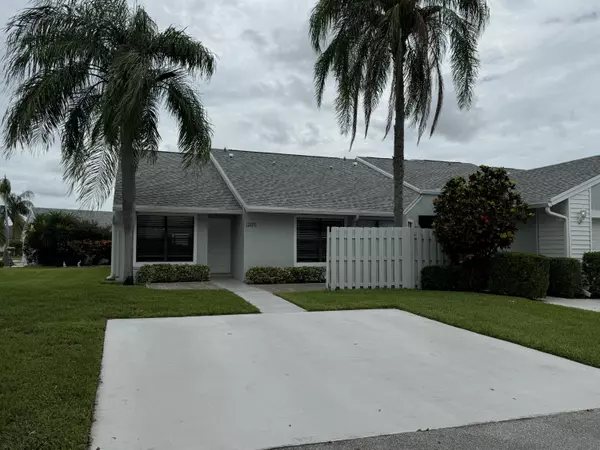 12175 Forest Greens DR, Boynton Beach, FL 33437