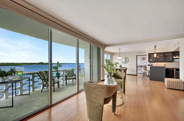 2760 S Ocean BLVD 404,  Palm Beach,  FL 33480