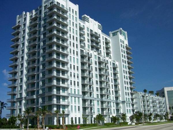 300 S Australian AVE 1212, West Palm Beach, FL 33401