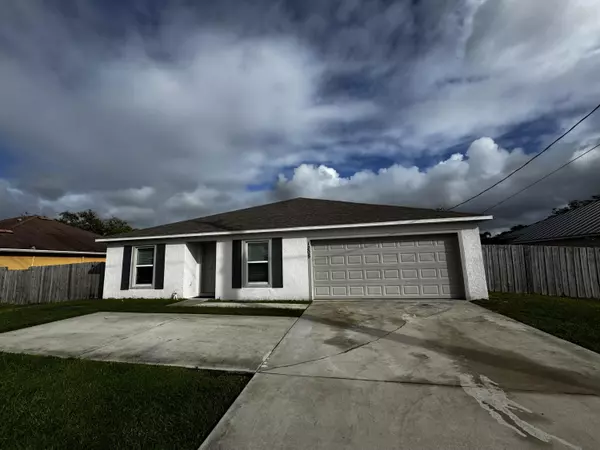 1205 SW Alcantarra BLVD, Port Saint Lucie, FL 34952