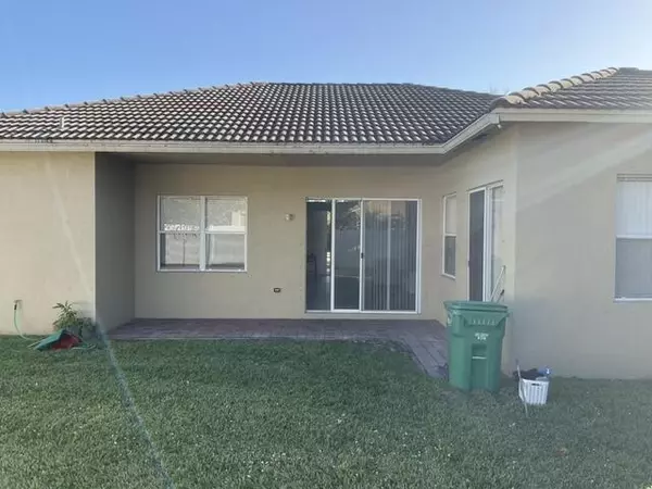 Fort Pierce, FL 34951,5937 Spanish River RD