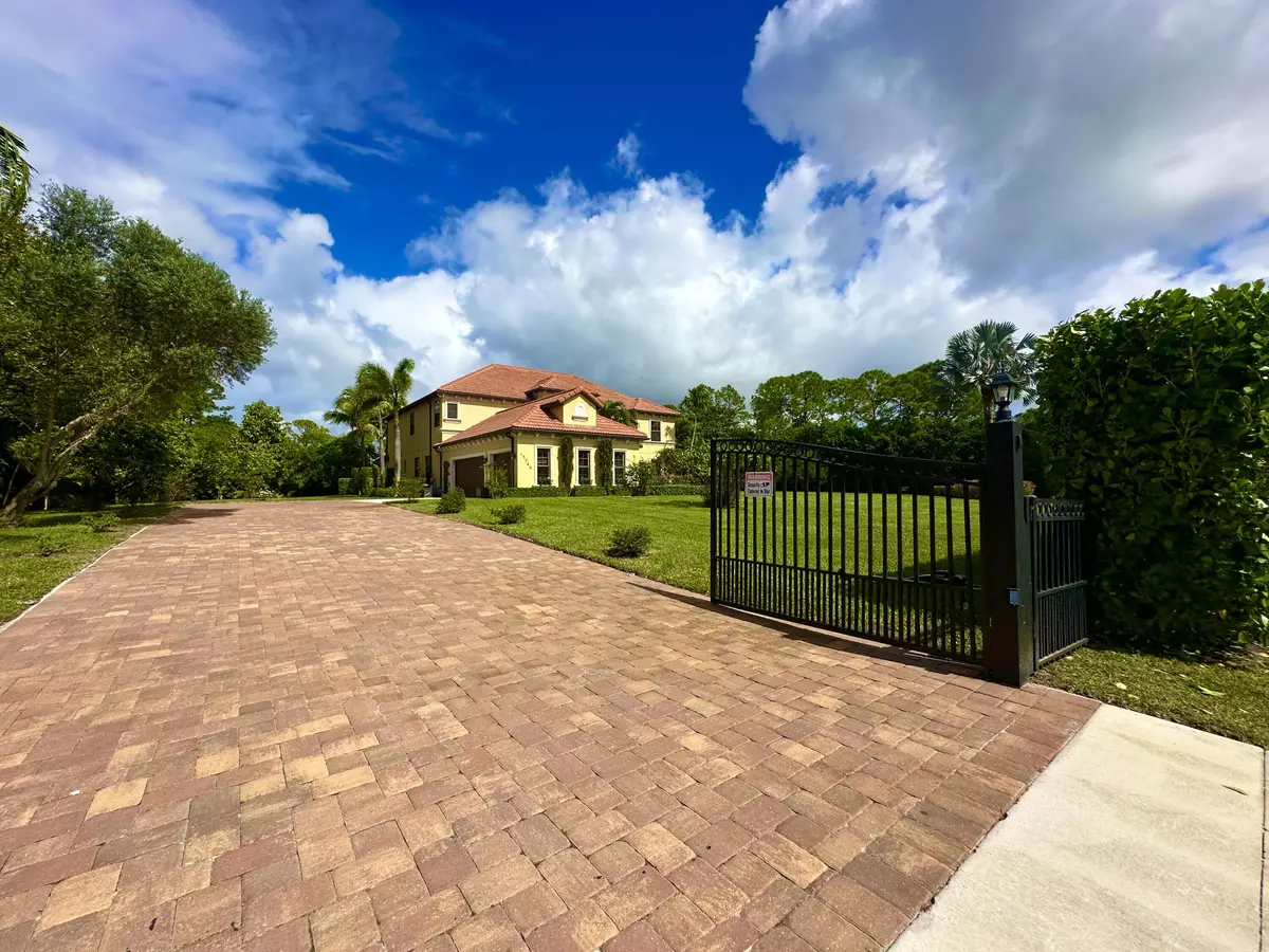 The Acreage, FL 33470,15349 Temple BLVD