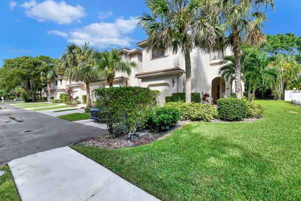 Boca Raton, FL 33433,6366 Longboat LN G104