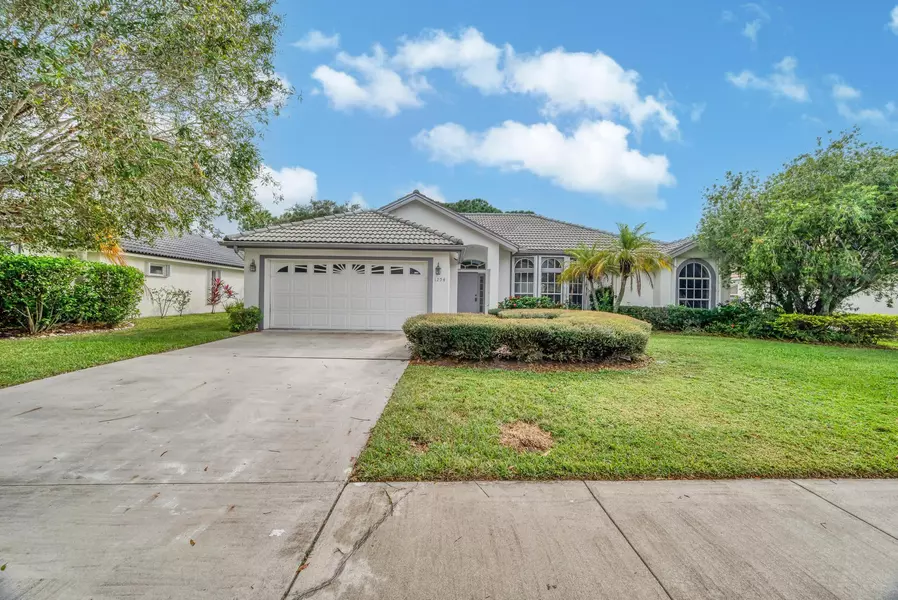 1294 SW Briarwood DR, Saint Lucie West, FL 34986