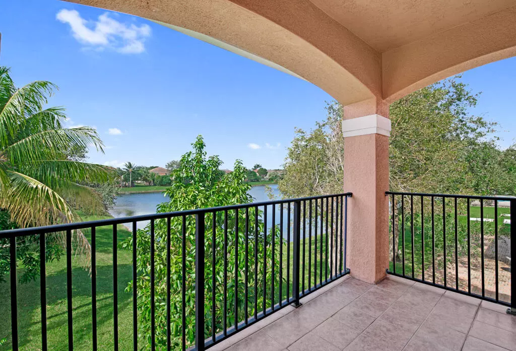 West Palm Beach, FL 33413,514 Cresta CIR