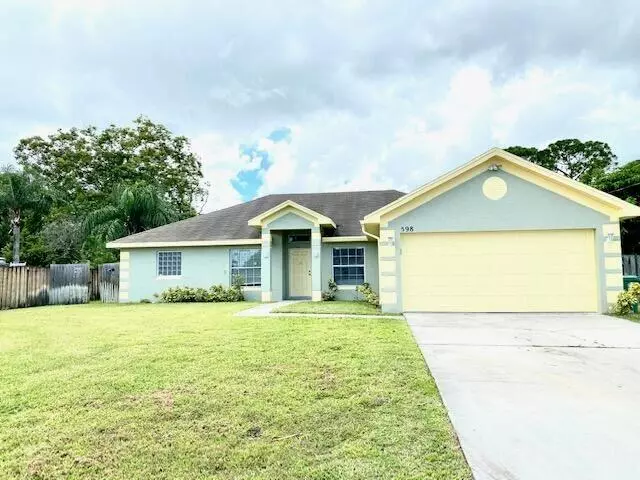 598 NW Kingston ST, Port Saint Lucie, FL 34983