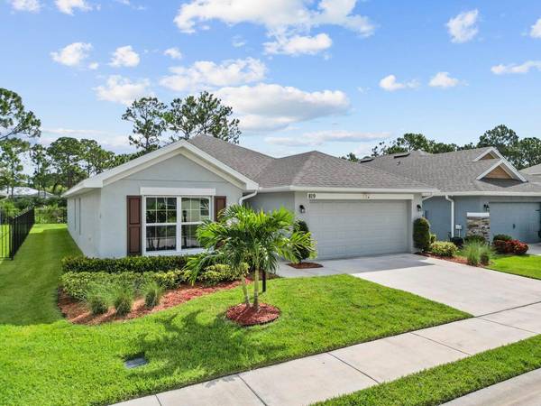 Port Saint Lucie, FL 34983,819 NE Whistling Duck WAY