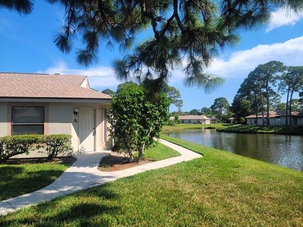 2819 Stoneway LN A, Fort Pierce, FL 34982