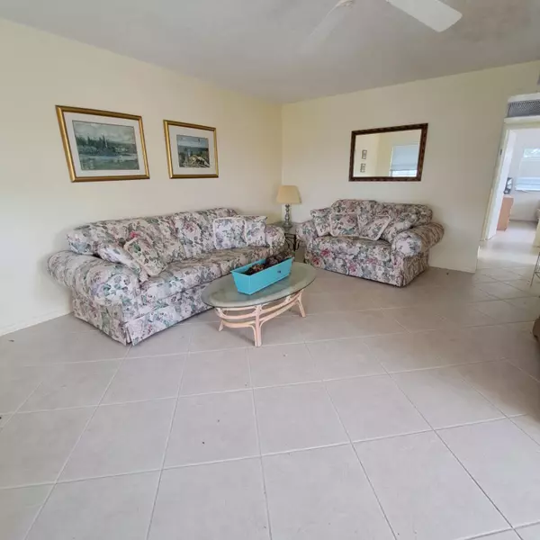 West Palm Beach, FL 33417,65 Berkshire C