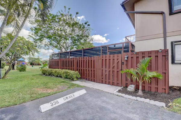 Lake Worth, FL 33463,4267 S Landar DR