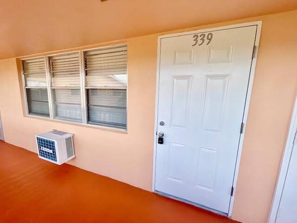 339 N Sheffield, West Palm Beach, FL 33417