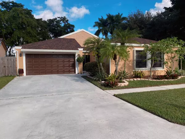 21224 Summertrace CIR, Boca Raton, FL 33428