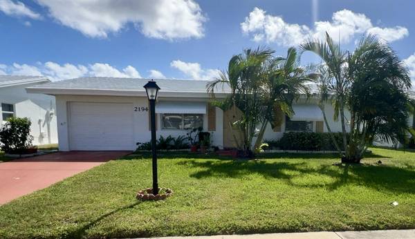 2194 SW 13th AVE, Boynton Beach, FL 33426