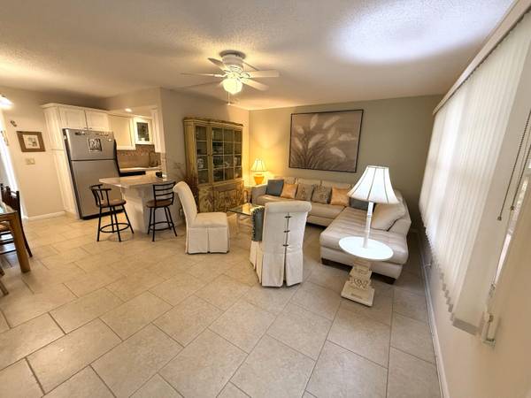 1046 Cambridge C, Deerfield Beach, FL 33442