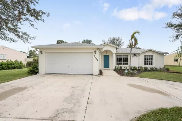 2261 SE Merrill RD, Port Saint Lucie, FL 34952