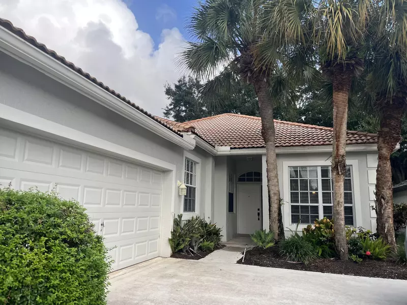 13608 Weyburne DR, Delray Beach, FL 33446