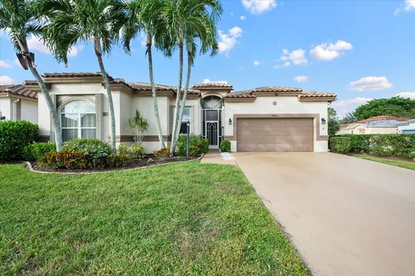 8491 Golden Cypress CT, Lake Worth, FL 33467