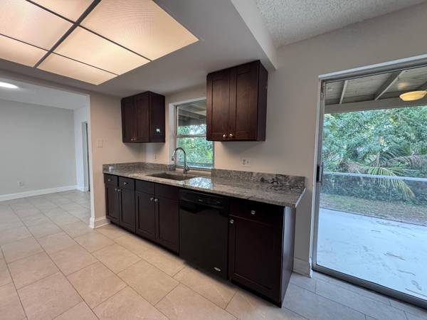 Boca Raton, FL 33428,9244 SW 2nd ST