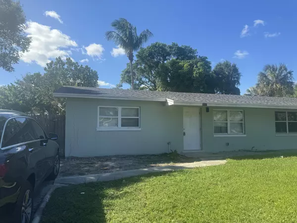 Palm Beach Gardens, FL 33410,8817 Dania DR