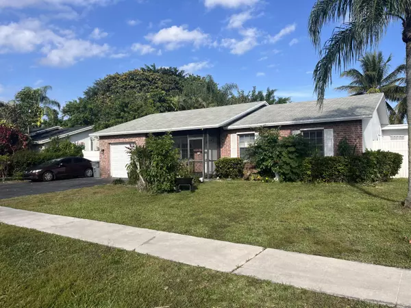 Boca Raton, FL 33434,19576 Delaware CIR