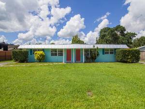 1437 32nd AVE, Vero Beach, FL 32960