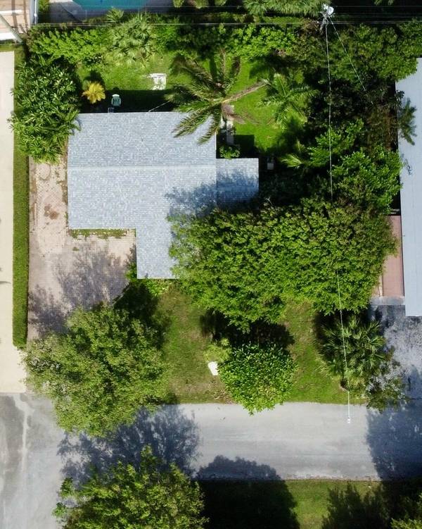 Ocean Ridge, FL 33435,5 Sailfish LN