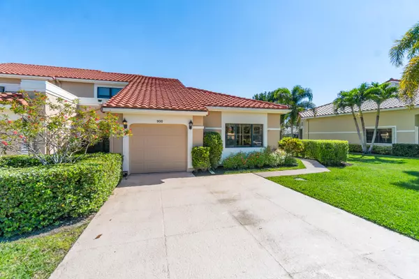 Palm Beach Gardens, FL 33418,900 Windermere WAY