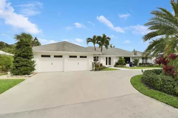 Tequesta, FL 33469,346 Country Club DR