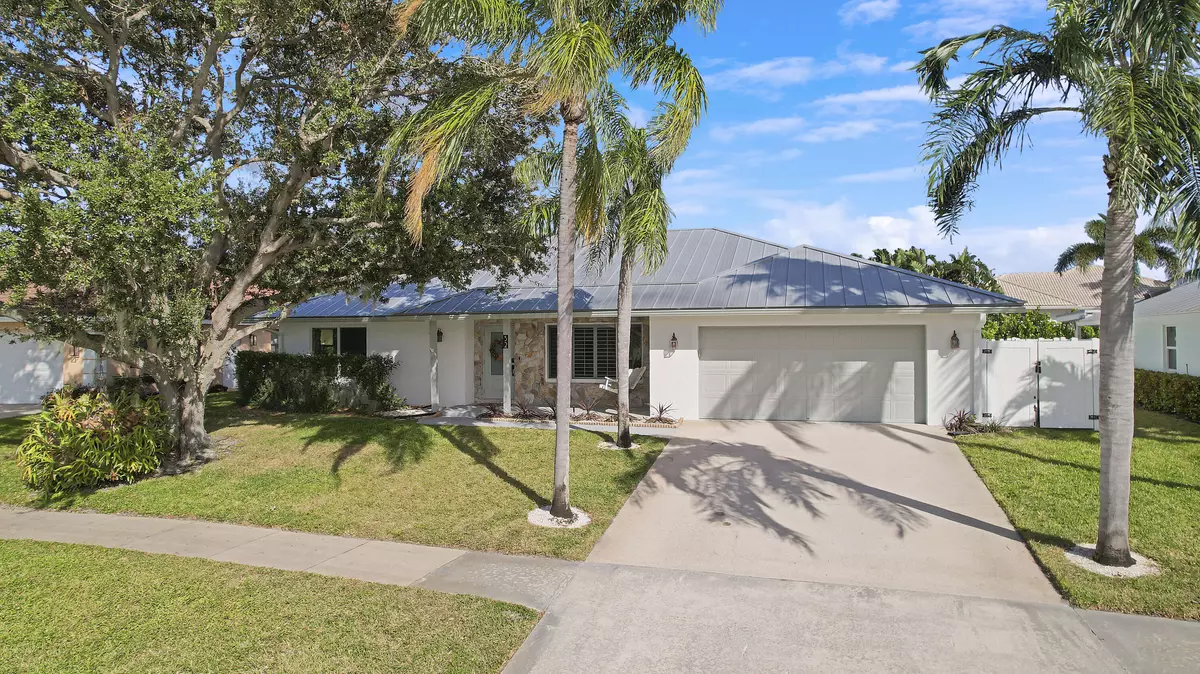 Tequesta, FL 33469,52 E Pinehill TRL